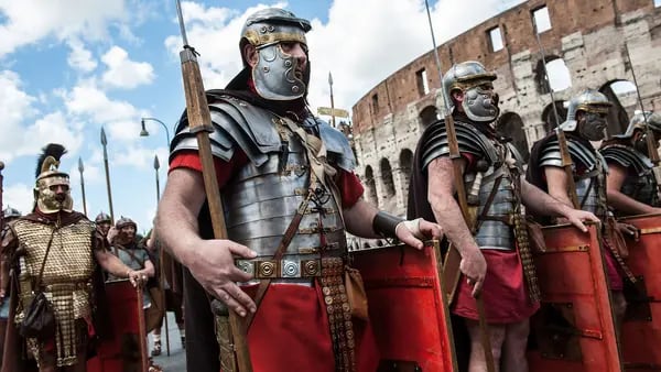 Cómo los bonos por contratación se extienden desde la antigua Roma a Amazondfd