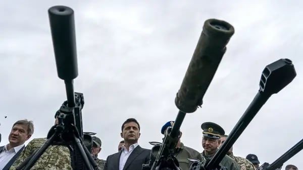 La Casa Blanca dice que EE.UU. y Polonia trabajan en aviones de guerra para Ucraniadfd