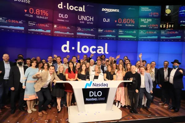 dLocal, una plataforma uruguaya de pagos, es uno de los pocos unicornios latinoamericanos que han dado paso al mercado público, con su estreno en Nasdaq en junio de 2021.