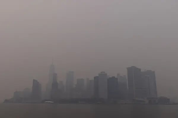 Nueva York cubierta de humo