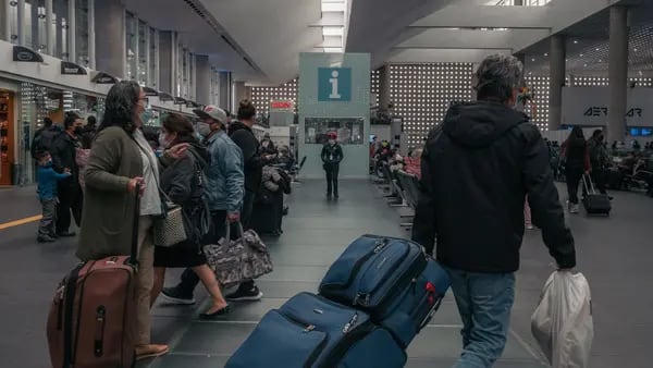 Bonos del fallido Aeropuerto de Texcoco repuntan por auge de inversión en viajesdfd