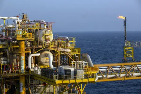 El volumen extraído de petróleo crudo en agosto fue de 1,625 millones de barriles por día, reportó Pemex.