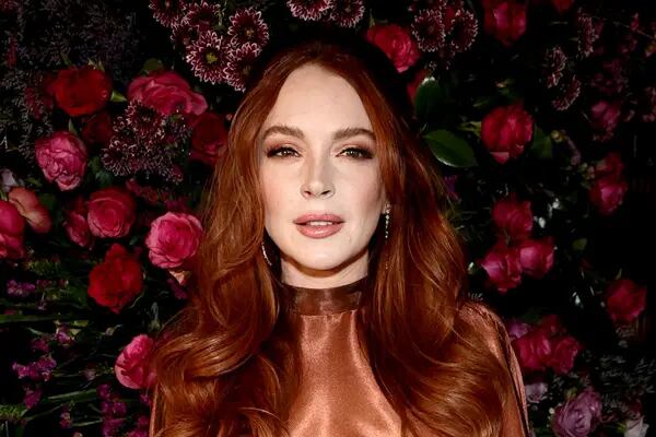 Lindsay Lohan asiste a la Christian Siriano Otoño / Invierno 2023 NYFW Show en Gotham Hall el 09 de febrero 2023 en la ciudad de Nueva York. (Foto de Jamie McCarthy/Getty Images)