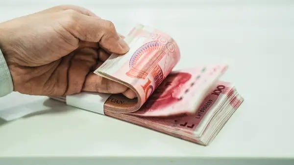 El yuan chino, presionado por el mayor éxodo de capitales desde 2016dfd