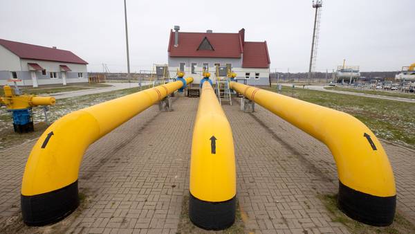 Gazprom amenaza con reducir envíos de gas a Europa a través de Ucraniadfd