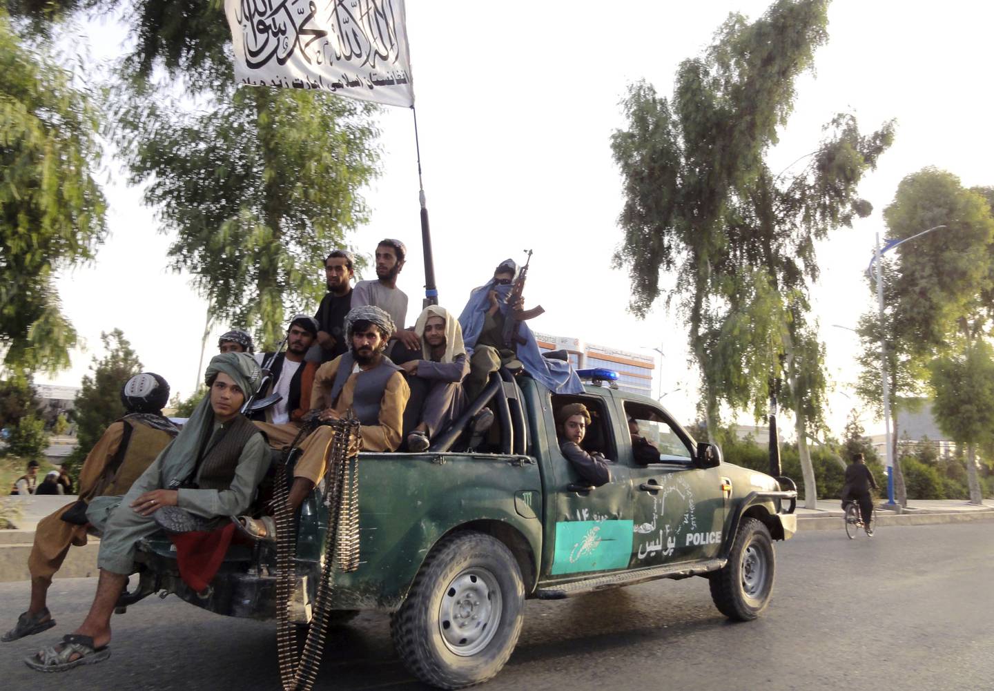 Combatientes talibanes en Kandahar, el 15 de agosto. Fotógrafo: Sidiqullah Khan / AP Photo