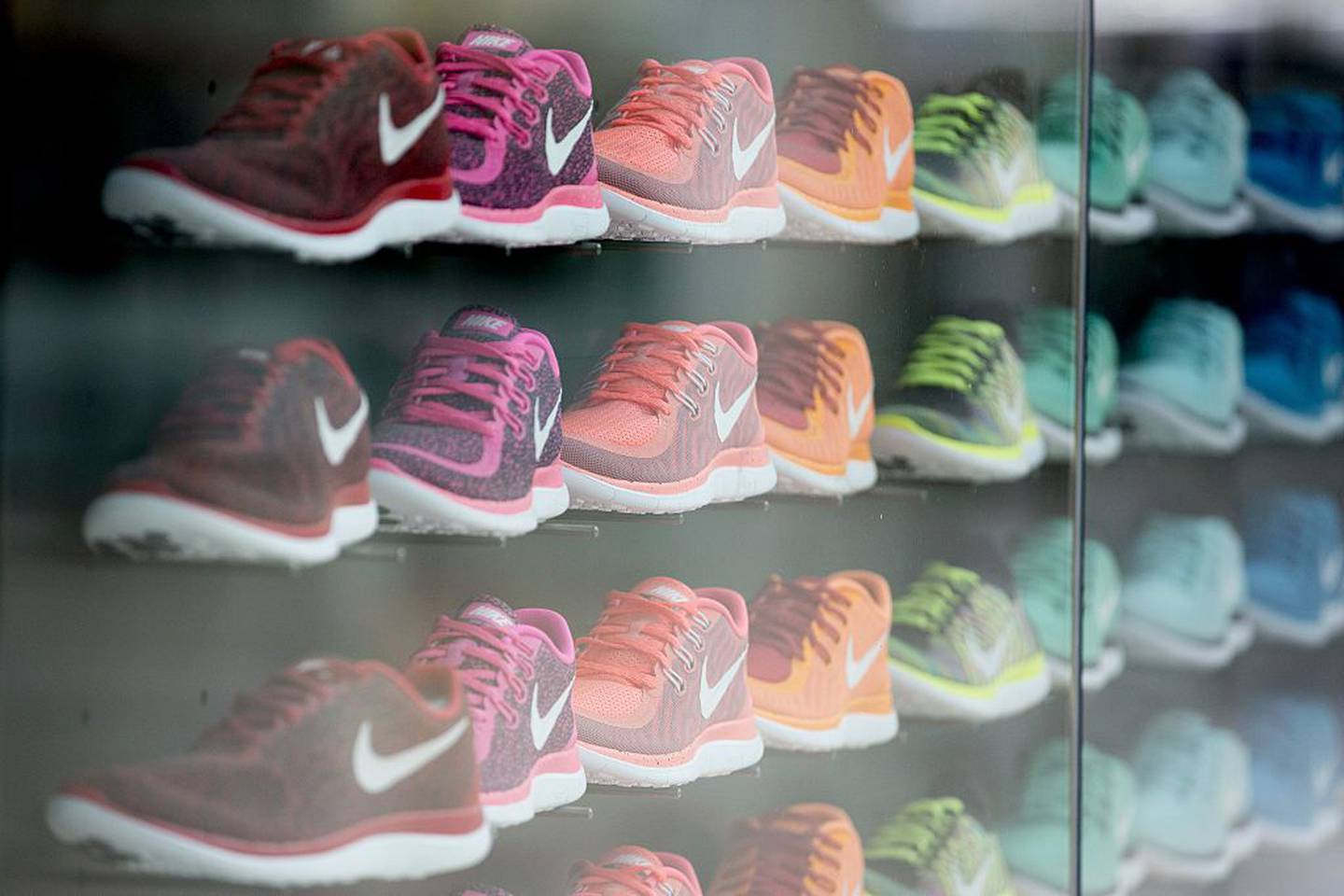 Nike dijo que más del 60% de su negocio en China se vio afectado por las interrupciones de Covid en más de 100 ciudades.