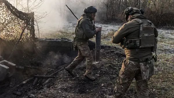 Dos años de guerra en Ucrania han cambiado la forma en que piensan los ejércitosdfd