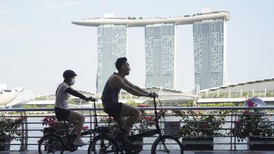 Covid: Singapura suspende maioria das medidas restritivasdfd
