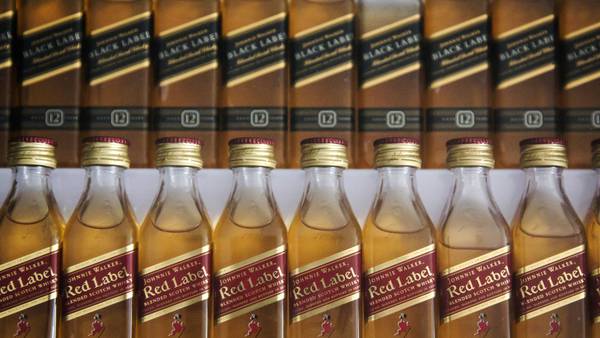 Arca Continental realiza prueba para distribuir tequila y whisky de Diageo en Guadalajaradfd