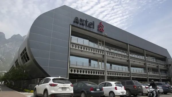 Alfa prepara la separación de Axtel, propondrá a los accionistas crear nueva empresadfd