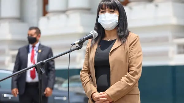 Mirtha Vásquez sería la nueva presidenta del Consejo de Ministros en Perúdfd