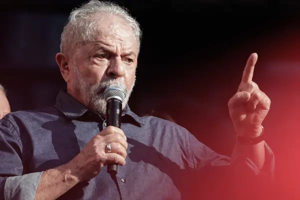 Pesquisa XP/Ipespe mostra estabilidade nas intenções de voto, com favoritismo do ex-presidente Lula (PT)