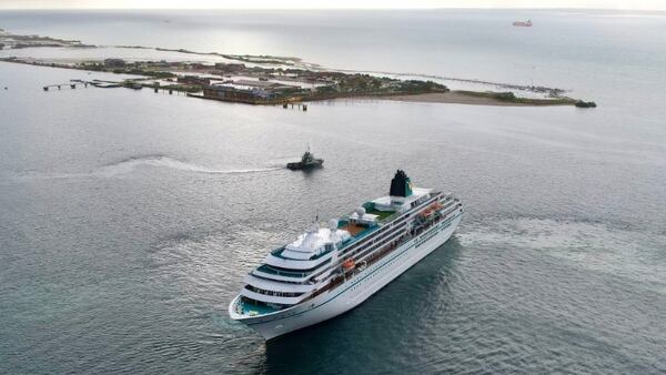 The Amadea is the First European Cruise Ship to Greet Venezuela in 15 Yearsdfd