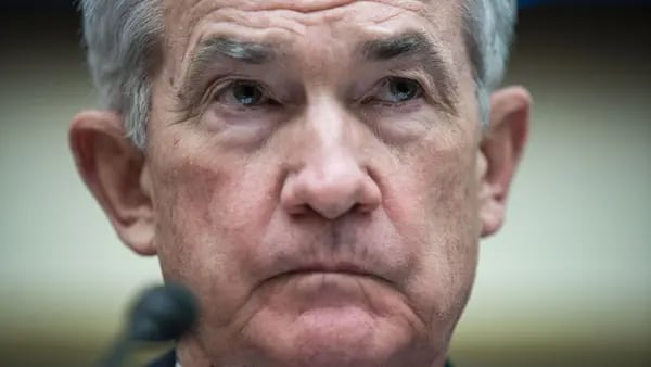 Powell: la Fed está preparada para subir las tasas más rápido de ser necesariodfd