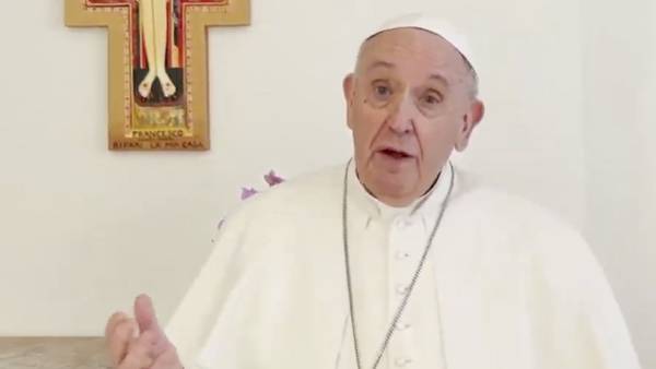 Hospitalizan al papa Francisco por infección pulmonar: mediosdfd