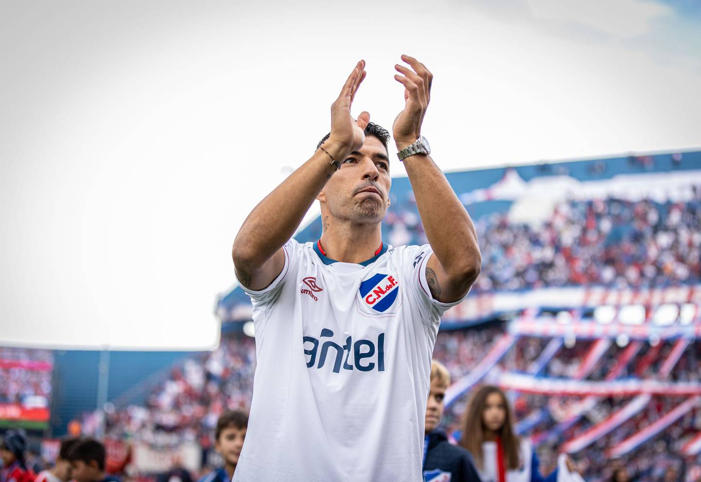 Uruguayan soccer star Luis Suárez during his presentation at Nacional, at the Gran Parque Central stadium in Montvideo. Photo: @LuisSuarez9
