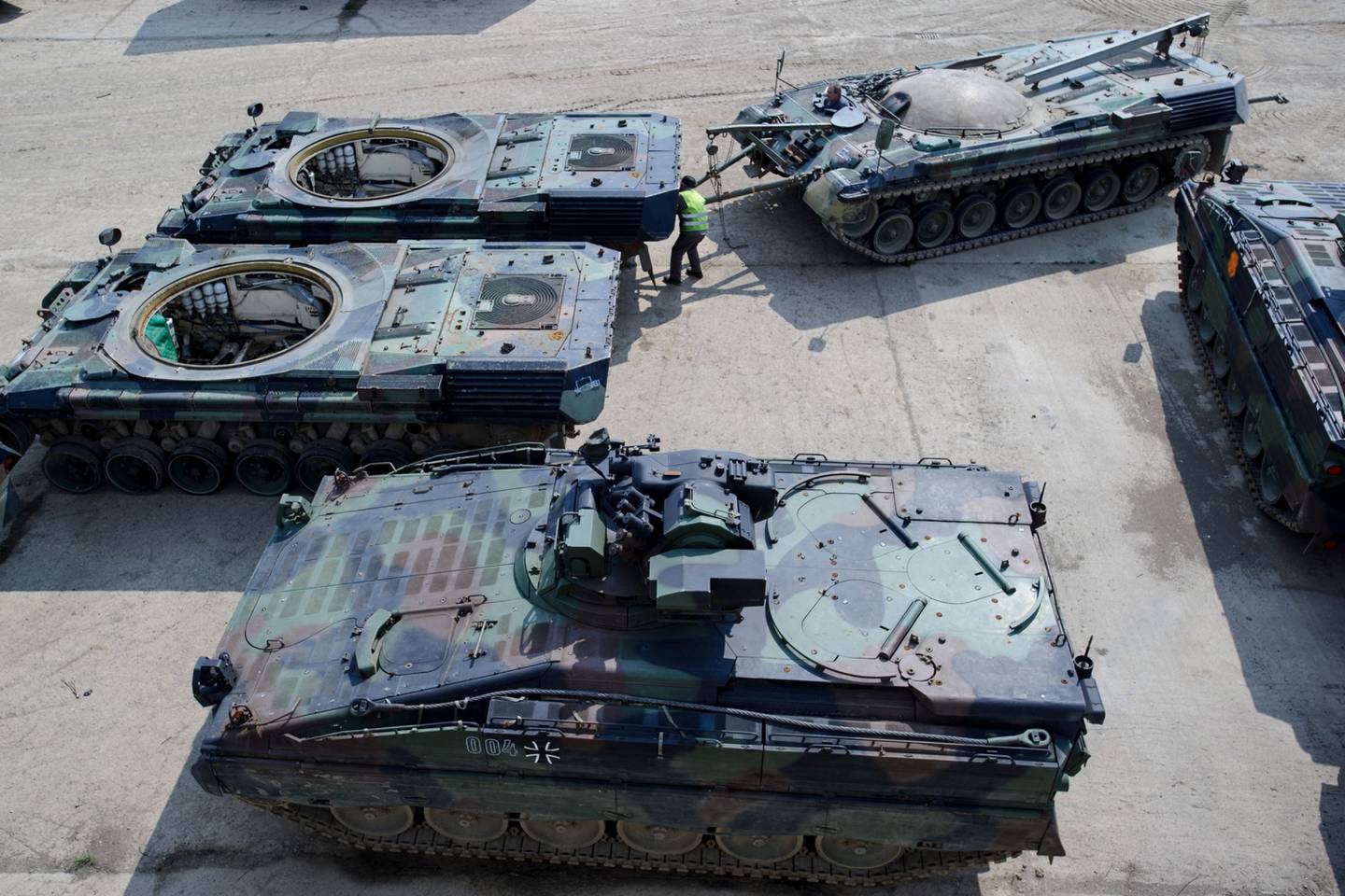 Para preencher a lacuna, a Alemanha está conversando com Brasil, Catar e Jordânia, que compraram os tanques no passado e ainda têm munição
