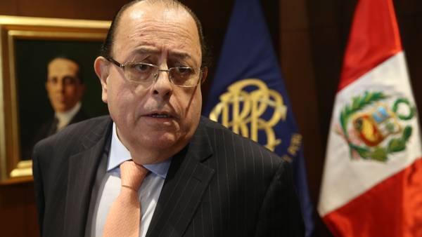 Julio Velarde: “No creo que ninguna agencia baje la calificación de Perú”dfd