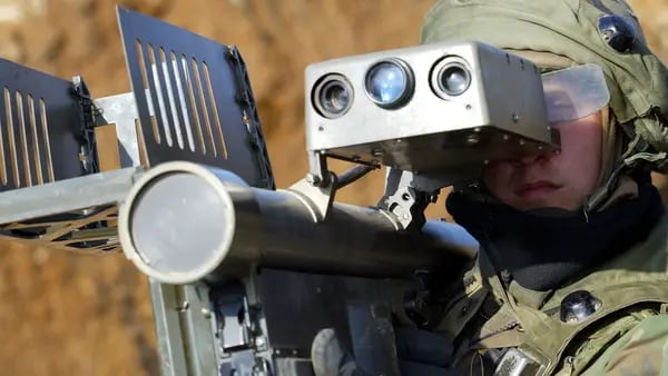 Los países estudian la posibilidad de dotar a Ucrania de armamento modernodfd