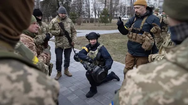 Ucrania: bandos se apresuran a rearmar frente oriental, que podría decidir la guerradfd
