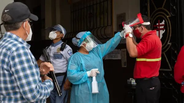 A dos años de pandemia en Guatemala, entre retrocesos sociales y resiliencia económicadfd