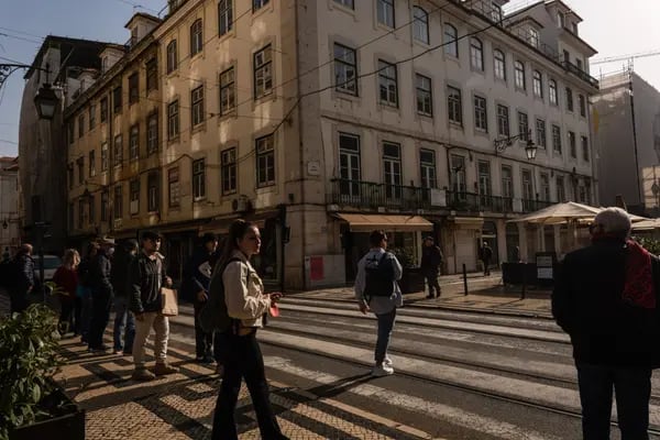 Em Lisboa, estrangeiros estão dispostos a pagar mais do dobro por uma casa do que os compradores nacionais.
