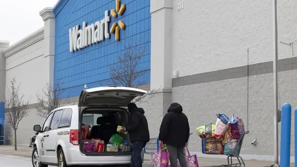 Walmart, Gap y otros no saben qué hacer con un inventario extra por US$45.000 millonesdfd