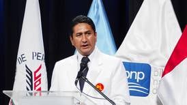 Marxista empuja al nuevo presidente de Perú hacia la izquierda