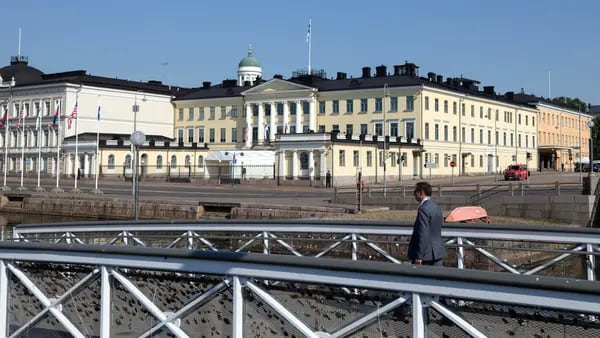 Finlandia inicia camino hacia la OTAN mientras Suecia está cerca de decidirdfd
