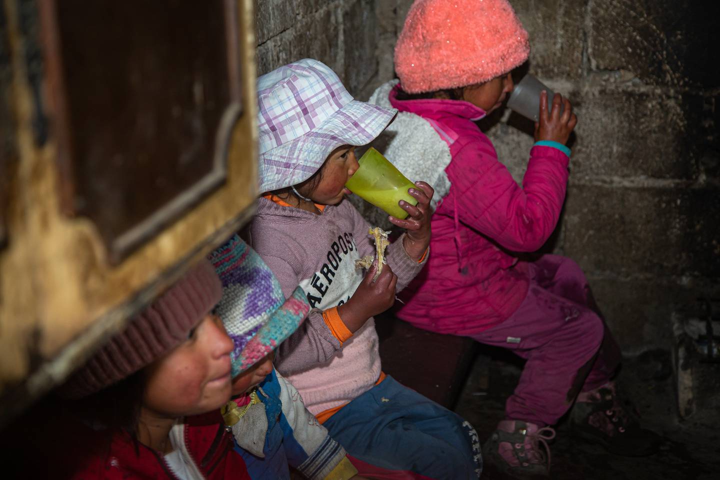 Las niñas, niños y adolescentes conforman el grupo etario más expuesto a la situación de pobreza monetaria en todos los países de Latinoamérica.