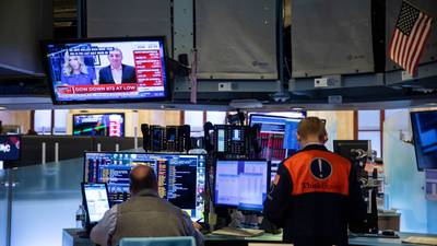 Empresas globais adiam IPOs por volatilidade das bolsasdfd
