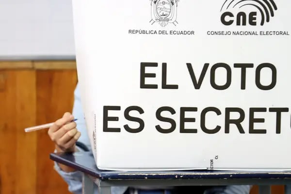 Foto de las elecciones seccionales y Consulta Popular Ecuador 2023