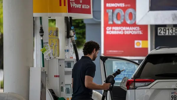 Tras la devaluación, petrolera clave en Argentina sube la naftadfd