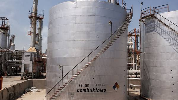Pemex produce el nivel más alto de combustóleo en 10 añosdfd