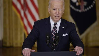 Joe Biden anuncia novas sanções à Rússiadfd