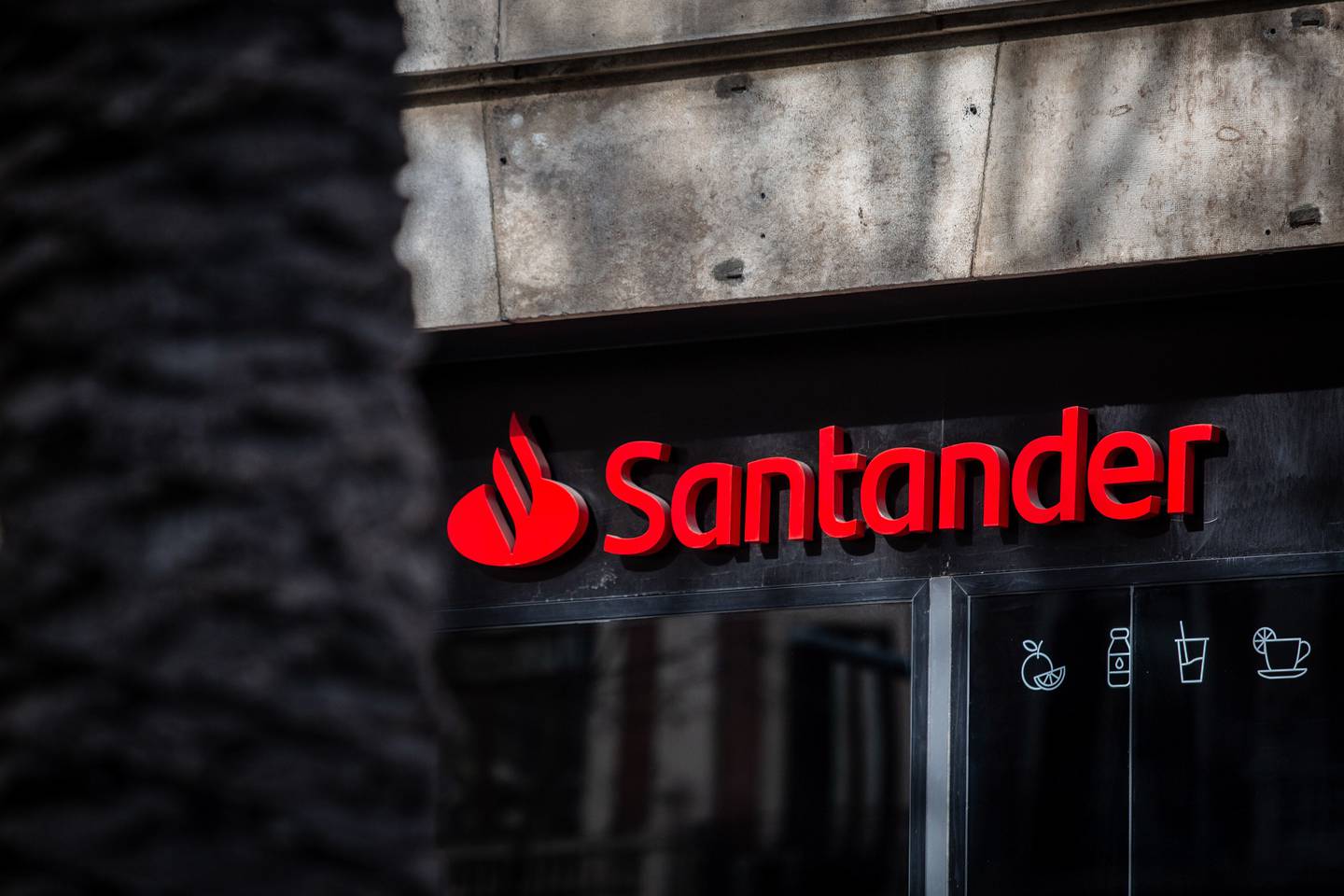 Grisi continuará como presidente ejecutivo y director general de Grupo Financiero Santander México y Banco Santander México hasta el 31 de diciembre de 2022