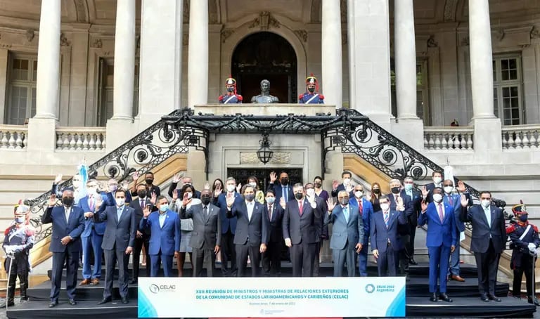 Se llevó a cabo en Argentina la XXI cumbre de cancilleres del bloque regionaldfd