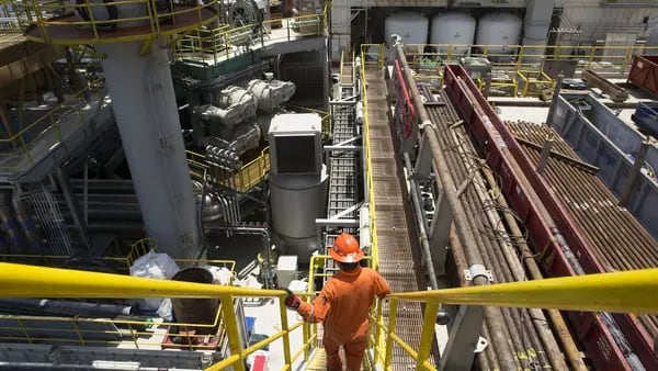 Pemex compra refinaria com prejuízo de US$ 360 milhões em 2021dfd