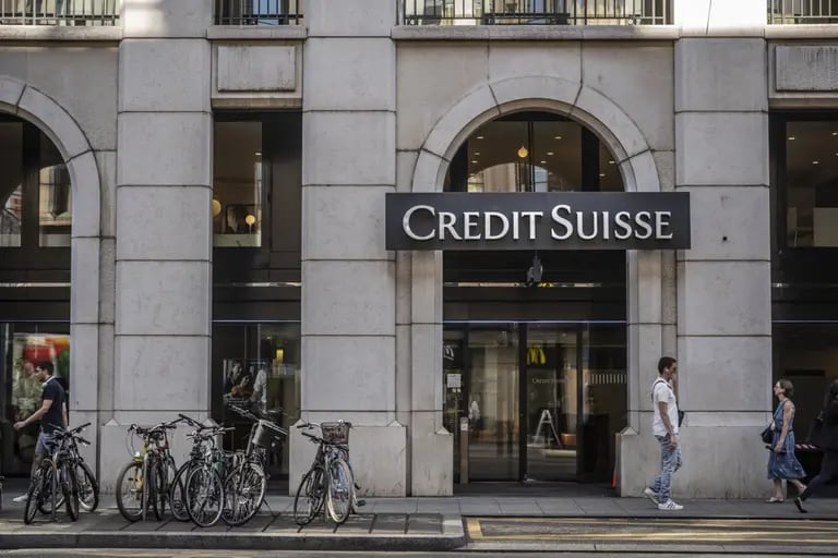 Una sucursal de Credit Suisse en Ginebradfd