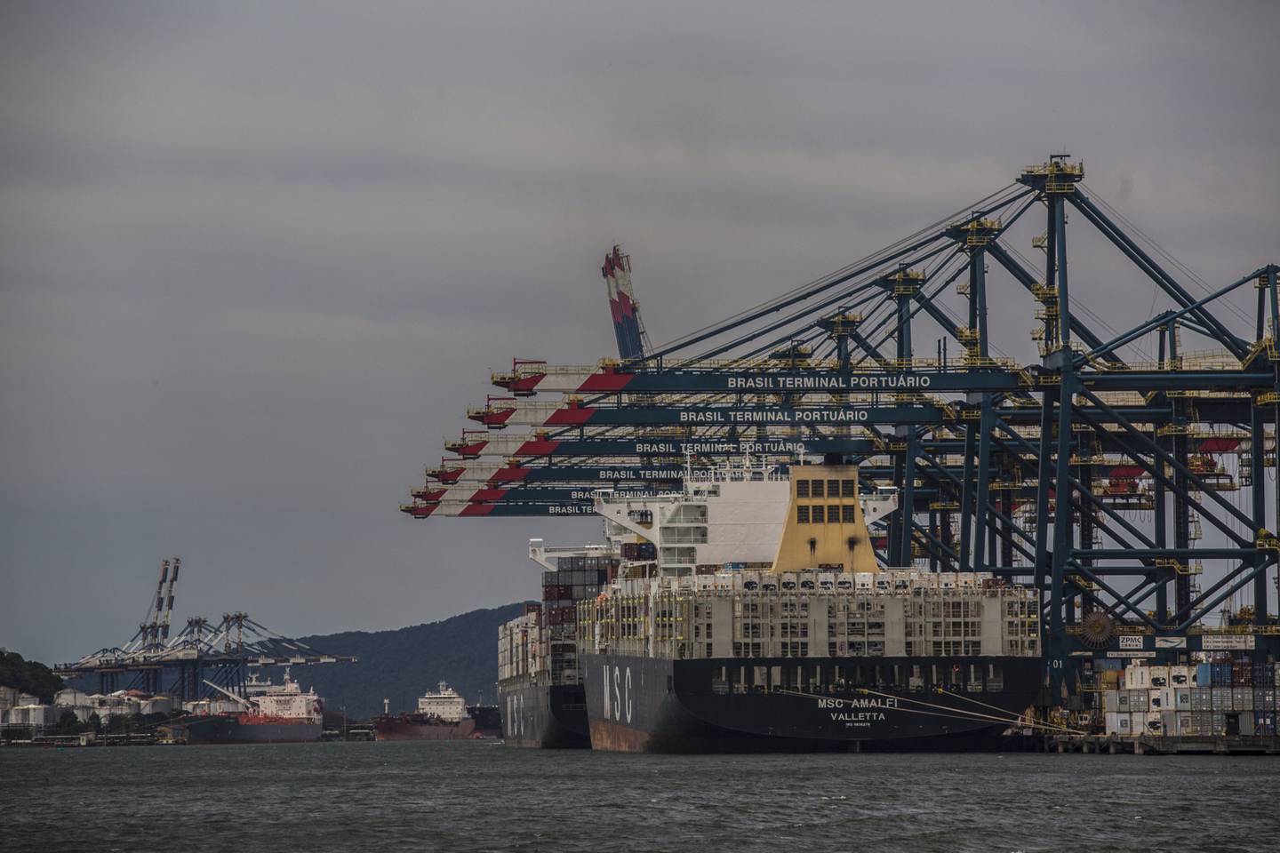 Santos, o maior porto da América Latina