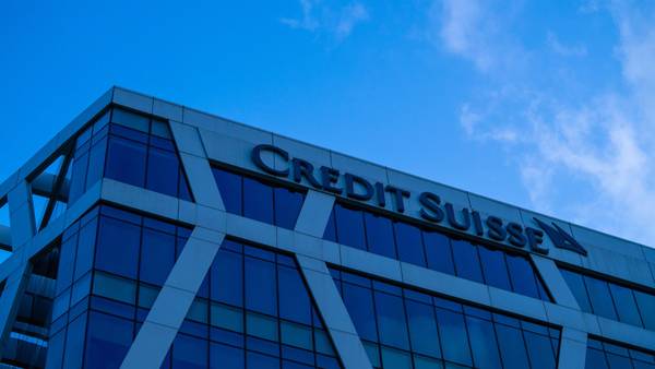 Grandes bancos restringen operaciones con Credit Suisse: Reutersdfd