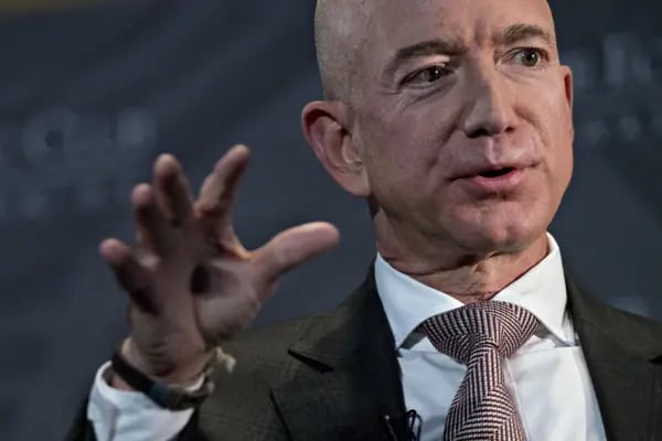 El fundador de Amazon ha vendido más de US$30.000 millones en acciones desde que se llevan registros desde 2002.
