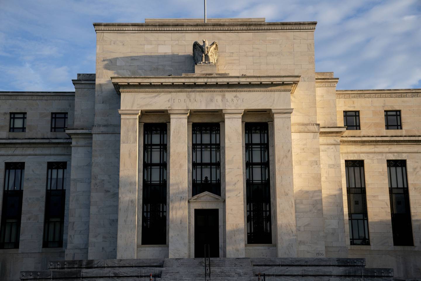 O Fed tem sido criticado por revelações embaraçosas sobre negociações por parte de servidores de alta patente