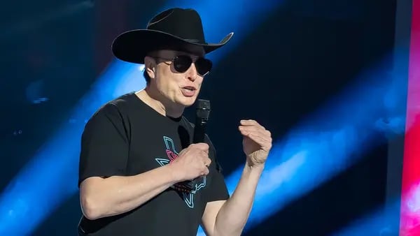 Musk’s Questions About Twitter Bot Problem Spur Race for Answerdfd