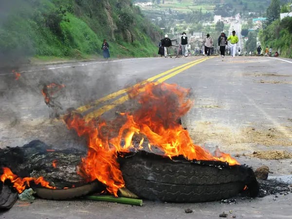 Las protestas se extenderán en varias provincias del país (Foto referencial de una huelga en Ecuador).