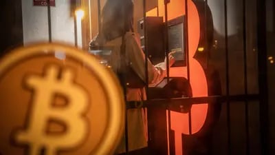 Bitcoin se recupera após susto no final de semana