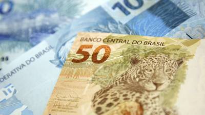 Traders brasileiros usam experiência da inflação para ganhos recordes com EUAdfd