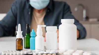 Panamá reduce en 30% el precio de 170 medicamentos, farmacias advierten su cierredfd