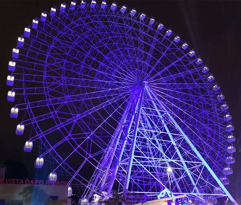 A exemplo da RioStar, a roda-gigante da Estância Turística de Olímpia terá cabines transparentesdfd
